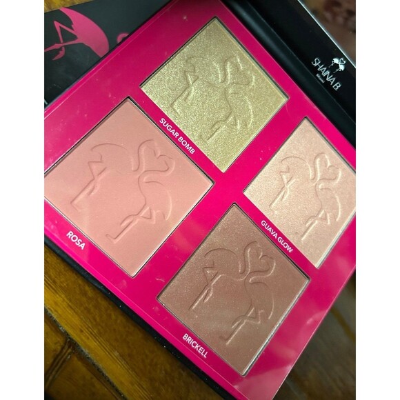 Shaina B. Ipsy Makeup Bundle - Picture 3 of 4